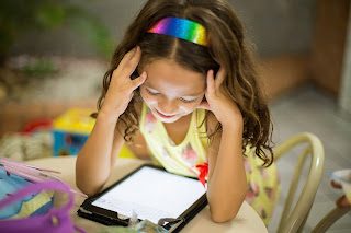 child2breading2bon2btablet-4340505